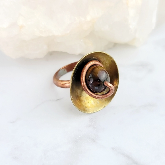 Tiger Eye Ring Jewelry Size 5 Yellow Gold Brass Copper Metal Artisan Handmade - Picture 1 of 12